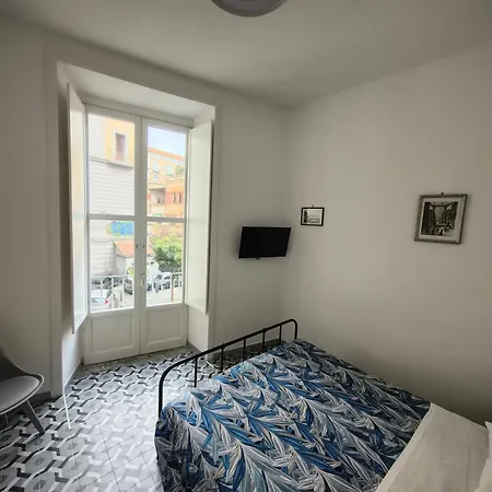 Domus Archivii بيت للعطل *