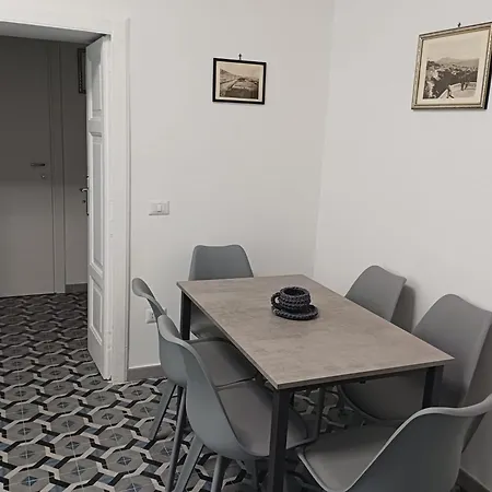 Feriehus Domus Archivii *